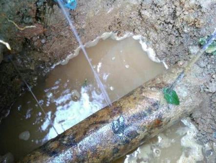 梁山楼顶漏水维修公司分享下漏水检测的原理